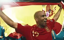 在08年欧洲杯夺冠的那支西班牙队中，他的作用仅次于哈维！