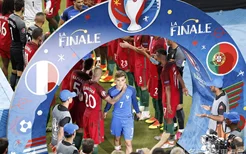 欧洲杯决赛，法兰西球场见证法国的泪水和葡萄牙人的欢呼