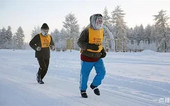 世界最冷马拉松 呼口气都能结冰(2022年)