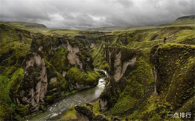 Fjaðrárgljúfur峡谷 - 冰岛‍