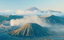世界上最恐怖的超级火山 随时可能爆发的黄石公园(2022年最新排名前十榜单)